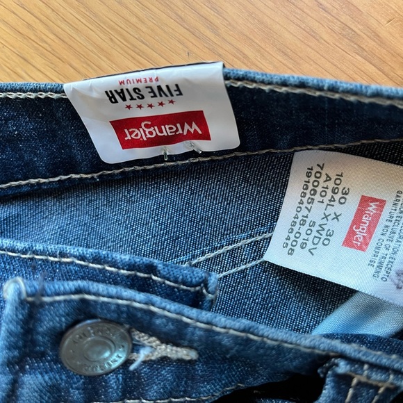 Men’s wrangler jeans - Picture 3 of 4